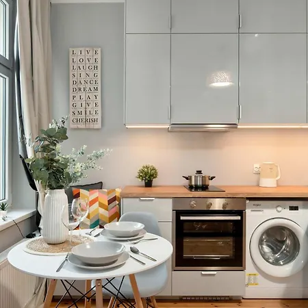 Apartment Nowoczesne Dla Dwojga W Centrum By Renters *